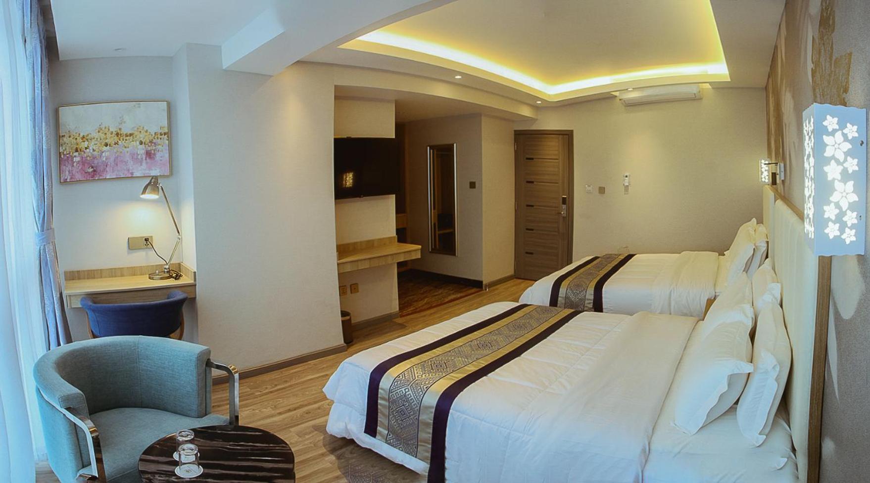 Gold Source Hotel Lima Exterior photo